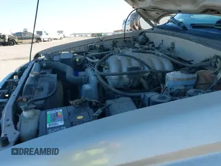 ✅ 2000 Toyota 4Runner Limited • VIN: JT3GN87R2Y0161453 • Lot: 43687930. Listed on IAAI with 291,797 mi. Free auction sales archive from the USA and detailed vehicle history report at DreamBid. Image 13.