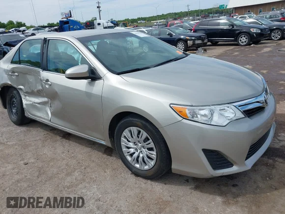 ✅ 2014 Toyota Camry LE • VIN: 4T4BF1FK9ER379412 • Лот: 44910346. Опубликован ранее на IAAI с пробегом 96 886 миль. Бесплатный доступ к архиву аукционных продаж из США и подробный отчёт об истории автомобиля на DreamBid. Изображение 1.