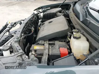 2019 Chevrolet Traverse LT Cloth z VIN 1GNEVMKW7KJ238111, wystawiony jako IAAI lot #43282872 z przebiegiem 122 571 mil mil oraz . Historia ofert i sprzedaży dostępna na DreamBid. Obrazek 20.