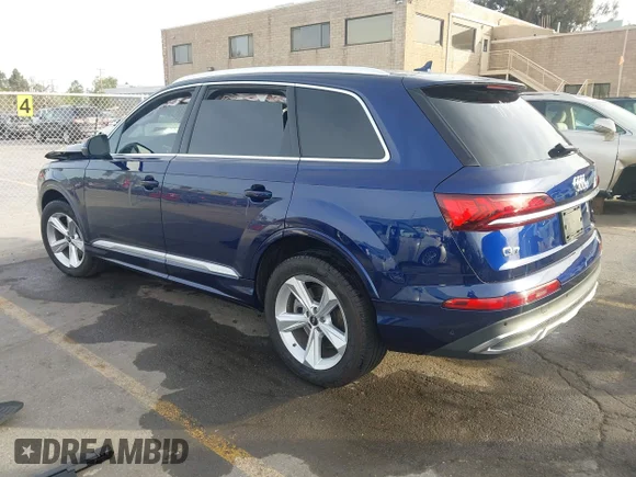 ✅ 2022 Audi Q7 Premium • VIN: WA1AJBF73ND014891 • Lot: 44722946. Wystawiony na IAAI z przebiegiem 40 362 mil. Bezpłatny archiwum sprzedaży aukcyjnych z USA i szczegółowy raport historii pojazdu na DreamBid. Zdjęcie 3.