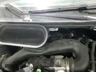 ✅ 2023 Ford Transit Cargo • VIN: 1FTBR1Y82PKB80689 • Lot: 64601645. Wystawiony na Copart z przebiegiem 14 074 mil. Bezpłatny archiwum sprzedaży aukcyjnych z USA i szczegółowy raport historii pojazdu na DreamBid. Zdjęcie 14.