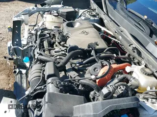 ✅ 2019 Toyota RAV4 Hybrid Limited • VIN: 2T3DWRFV3KW033998 • Lot: 43494276. Wystawiony na IAAI z przebiegiem 115 791 mil. Bezpłatny archiwum sprzedaży aukcyjnych z USA i szczegółowy raport historii pojazdu na DreamBid. Zdjęcie 20.