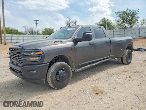 ✅ 2026 Ram 3500 Tradesman • VIN: 3C63RRGL2TG238608 • Lot: 47221876. Wystawiony na Copart z przebiegiem 10 327 mil. Bezpłatny archiwum sprzedaży aukcyjnych z USA i szczegółowy raport historii pojazdu na DreamBid. Zdjęcie 1.