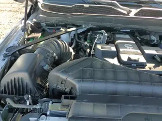 ✅ 2020 Ram 2500 Laramie • VIN: 3C6UR5FL2LG255911 • Lot: 69001905. Wystawiony na Copart z przebiegiem 29 411 mil. Bezpłatny archiwum sprzedaży aukcyjnych z USA i szczegółowy raport historii pojazdu na DreamBid. Zdjęcie 13.