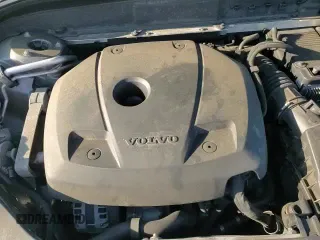 ✅ 2018 Volvo XC60 Inscription • VIN: LYVA22RL0JB105360 • Лот: 80225795. Опубликован ранее на Copart с пробегом 102 219 миль. Бесплатный доступ к архиву аукционных продаж из США и подробный отчёт об истории автомобиля на DreamBid. Изображение 14.