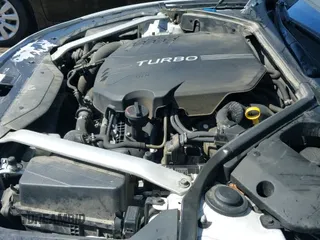 ✅ 2019 Genesis G70 Advanced • VIN: KMTG34LE2KU030490 • Lot: 41976903. Listed on IAAI with 61,660 mi. Free auction sales archive from the USA and detailed vehicle history report at DreamBid. Image 19.