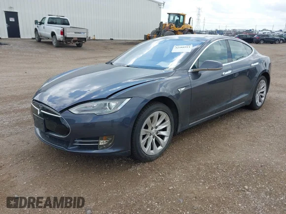 ✅ 2016 Tesla Model S 90D • VIN: 5YJSA1E25GF129482 • Lot: 42588913. Listed on IAAI with 101,790 mi. Free auction sales archive from the USA and detailed vehicle history report at DreamBid. Image 2.