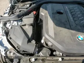 2024 BMW 3 Series M340i z VIN 3MW49FS09R8E18287, wystawiony jako Copart lot #52447675 z przebiegiem 23 331 mil mil oraz Szkoda całkowita • Salvage title. Historia ofert i sprzedaży dostępna na DreamBid. Obrazek 13.