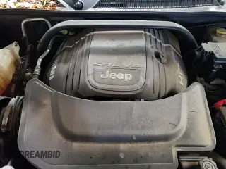 ✅ 2008 Jeep Commander Overland • VIN: 1J8HG68278C146082 • Лот: 82796684. Опубликован ранее на Copart с пробегом 73 113 миль. Бесплатный доступ к архиву аукционных продаж из США и подробный отчёт об истории автомобиля на DreamBid. Изображение 12.