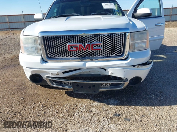 ✅ 2008 GMC Sierra Denali • VIN: 2GTEK638781279676 • Лот: 42124705. Опубліковано раніше на IAAI з пробігом 136 823 миль. Безкоштовний доступ до архіву аукціонних продажів зі США та докладний звіт про історію автомобіля на DreamBid. Зображення 6.
