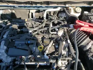 ✅ 2021 Ford Escape SE • VIN: 1FMCU0G60MUA62469 • Lot: 89477025. Wystawiony na Copart z przebiegiem 80 014 mil. Bezpłatny archiwum sprzedaży aukcyjnych z USA i szczegółowy raport historii pojazdu na DreamBid. Zdjęcie 14.