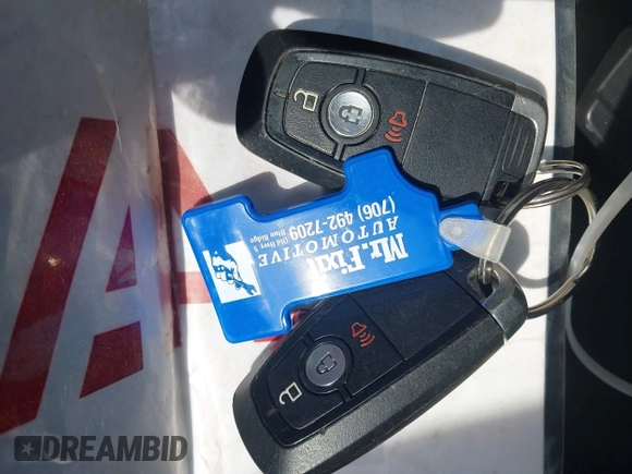 ✅ 2018 Ford F-150 XLT • VIN: 1FTEW1E53JFD54043 • Lot: 44674063. Wystawiony na IAAI z przebiegiem 106 046 mil. Bezpłatny archiwum sprzedaży aukcyjnych z USA i szczegółowy raport historii pojazdu na DreamBid. Zdjęcie 11.