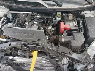 ✅ 2025 Nissan Rogue S • VIN: JN8BT3AB9SW421480 • Lot: 62638655. Wystawiony na Copart z przebiegiem 6 415 mil. Bezpłatny archiwum sprzedaży aukcyjnych z USA i szczegółowy raport historii pojazdu na DreamBid. Zdjęcie 14.