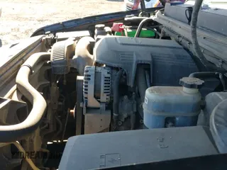 ✅ 2011 Chevrolet Silverado 1500 LT • VIN: 1GCRKSE38BZ171402 • Lot: 43553196. Listed on IAAI with 154,603 mi. Free auction sales archive from the USA and detailed vehicle history report at DreamBid. Image 19.