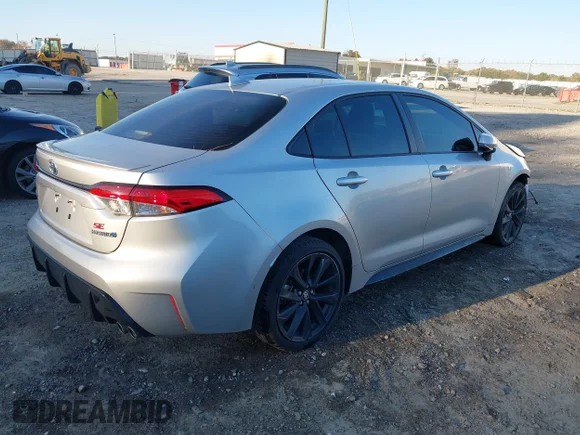 ✅ 2024 Toyota Corolla Hybrid SE • VIN: JTDBCMFE2R3038612 • Lot: 43570466. Wystawiony na IAAI z przebiegiem 62 271 mil. Bezpłatny archiwum sprzedaży aukcyjnych z USA i szczegółowy raport historii pojazdu na DreamBid. Zdjęcie 4.