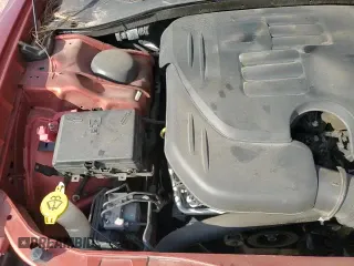 ✅ 2020 Dodge Charger SXT • VIN: 2C3CDXBG6LH200020 • Lot: 85278145. Wystawiony na Copart z przebiegiem 120 905 mil. Bezpłatny archiwum sprzedaży aukcyjnych z USA i szczegółowy raport historii pojazdu na DreamBid. Zdjęcie 15.