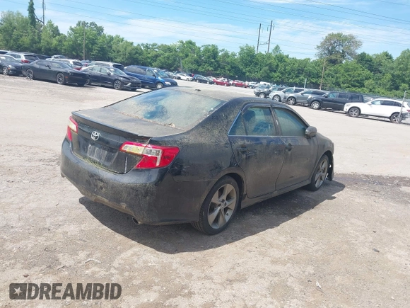 ✅ 2012 Toyota Camry SE • VIN: 4T1BF1FK2CU190740 • Lot: 45203574. Wystawiony na IAAI z przebiegiem 258 726 mil. Bezpłatny archiwum sprzedaży aukcyjnych z USA i szczegółowy raport historii pojazdu na DreamBid. Zdjęcie 4.
