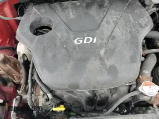 ✅ 2015 Hyundai Veloster • VIN: KMHTC6AD3FU244036 • Lot: 83230804. Wystawiony na Copart z przebiegiem 239 408 mil. Bezpłatny archiwum sprzedaży aukcyjnych z USA i szczegółowy raport historii pojazdu na DreamBid. Zdjęcie 13.