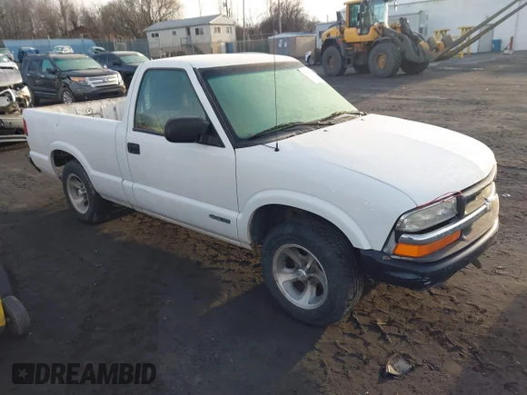 ✅ 2000 Chevrolet S-10 LS • VIN: 1GCCS145XYK208518 • Lot: 44575851. Wystawiony na IAAI z przebiegiem 170 948 mil. Bezpłatny archiwum sprzedaży aukcyjnych z USA i szczegółowy raport historii pojazdu na DreamBid. Zdjęcie 1.