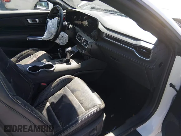 ✅ 2025 Ford Mustang EcoBoost • VIN: 1FAGP8UH6S5108515 • Lot: 45421036. Listed on IAAI with 33,202 mi. Free auction sales archive from the USA and detailed vehicle history report at DreamBid. Image 5.