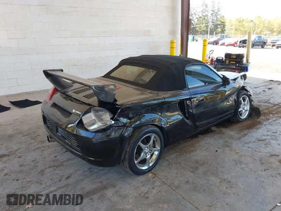✅ 2001 Toyota MR2 • VIN: JTDFR320010037114 • Lot: 43401978. Listed on IAAI with 175,987 mi. Free auction sales archive from the USA and detailed vehicle history report at DreamBid. Image 4.