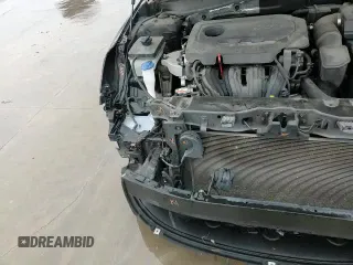 ✅ 2018 Kia Optima S • VIN: 5XXGT4L33JG268771 • Lot: 45907875. Listed on Copart with 92,735 mi. Free auction sales archive from the USA and detailed vehicle history report at DreamBid. Image 14.