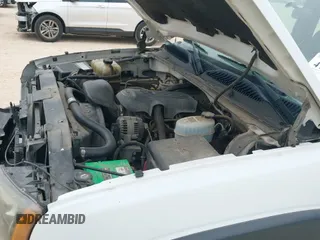 ✅ 2004 Chevrolet Silverado 2500HD • VIN: 1GBHC29U94E392193 • Лот: 41441538. Опубликован ранее на IAAI с пробегом 149 591 миль. Бесплатный доступ к архиву аукционных продаж из США и подробный отчёт об истории автомобиля на DreamBid. Изображение 13.