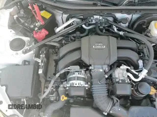 ✅ 2024 Toyota 86 • VIN: JF1ZNBB19R9751459 • Лот: 65811855. Опубликован ранее на Copart с пробегом 14 820 миль. Бесплатный доступ к архиву аукционных продаж из США и подробный отчёт об истории автомобиля на DreamBid. Изображение 15.