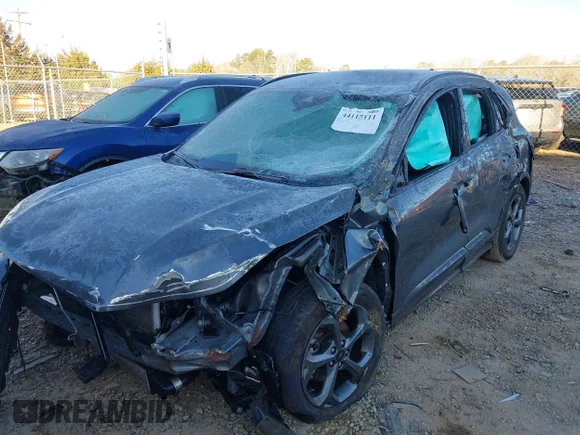 ✅ 2024 Ford Escape ST-Line • VIN: 1FMCU0MN7RUA33098 • Lot: 44115111. Listed on IAAI with 22,151 mi. Free auction sales archive from the USA and detailed vehicle history report at DreamBid. Image 6.