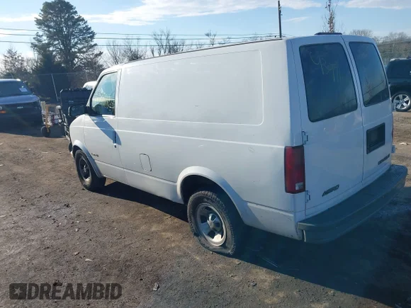 ✅ 2002 Chevrolet Astro Cargo • VIN: 1GCDM19X52B142136 • Лот: 43971869. Опубліковано раніше на IAAI з пробігом 252 080 миль. Безкоштовний доступ до архіву аукціонних продажів зі США та докладний звіт про історію автомобіля на DreamBid. Зображення 3.