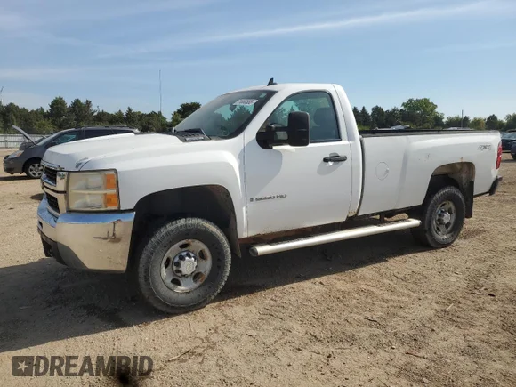 ✅ 2007 Chevrolet Silverado 2500HD 1LT • VIN: 1GCHK24K17E528504 • Лот: 71888565. Опубликован ранее на Copart с пробегом 187 952 миль. Бесплатный доступ к архиву аукционных продаж из США и подробный отчёт об истории автомобиля на DreamBid. Изображение 1.