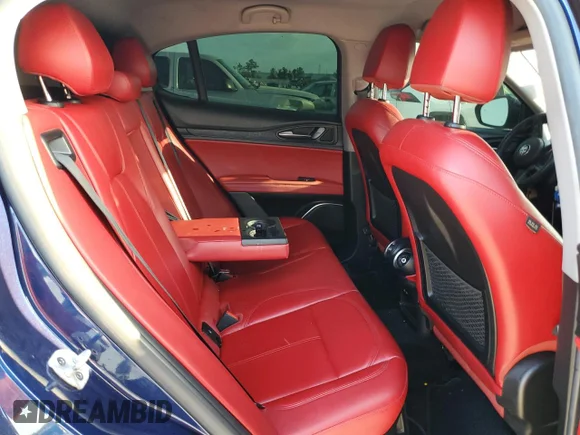 ✅ 2021 Alfa Romeo Stelvio • VIN: ZASPAKAN8M7D14758 • Lot: 51111625. Listed on Copart with 64,236 mi. Free auction sales archive from the USA and detailed vehicle history report at DreamBid. Image 10.