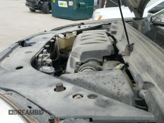 ✅ 2008 GMC Acadia SLE1 • VIN: 1GKEV13728J162101 • Lot: 41810815. Listed on IAAI with 122,172 mi. Free auction sales archive from the USA and detailed vehicle history report at DreamBid. Image 12.