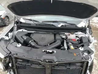 ✅ 2025 GMC Acadia AWD Denali • VIN: 1GKENRRS5SJ112956 • Lot: 88311685. Listed on Copart with 941 mi. Free auction sales archive from the USA and detailed vehicle history report at DreamBid. Image 16.