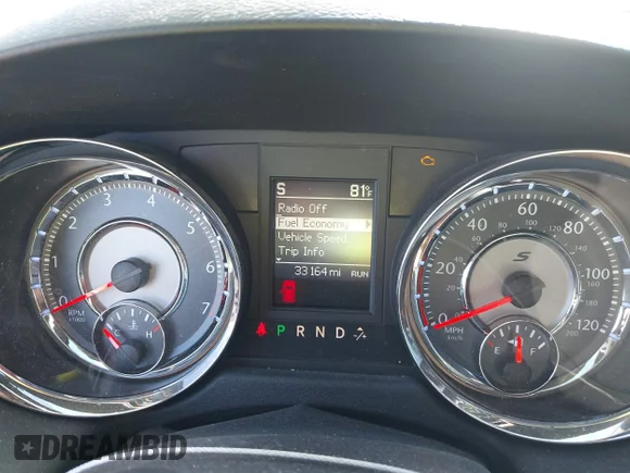 ✅ 2015 Chrysler Town & Country S • VIN: 2C4RC1HG2FR627884 • Lot: 44134759. Wystawiony na IAAI z przebiegiem 33 164 mil. Bezpłatny archiwum sprzedaży aukcyjnych z USA i szczegółowy raport historii pojazdu na DreamBid. Zdjęcie 7.
