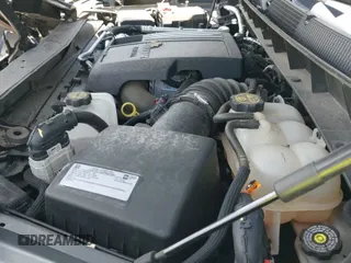 ✅ 2021 Chevrolet Silverado 1500 RST • VIN: 3GCUYEET8MG351315 • Lot: 42864637. Wystawiony na IAAI z przebiegiem 83 597 mil. Bezpłatny archiwum sprzedaży aukcyjnych z USA i szczegółowy raport historii pojazdu na DreamBid. Zdjęcie 19.