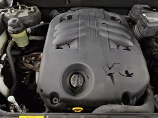 ✅ 2009 Hyundai Santa Fe Limited • VIN: 5NMSH13E49H286284 • Lot: 94717845. Listed on Copart with 131,570 mi. Free auction sales archive from the USA and detailed vehicle history report at DreamBid. Image 15.