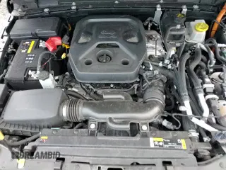 ✅ 2023 Jeep Wrangler Sahara • VIN: 1C4JJXP61PW684469 • Lot: 94330945. Wystawiony na Copart z przebiegiem 36 760 mil. Bezpłatny archiwum sprzedaży aukcyjnych z USA i szczegółowy raport historii pojazdu na DreamBid. Zdjęcie 14.