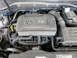 ✅ 2018 Volkswagen Golf S • VIN: 3VWG17AU3JM265433 • Лот: 87405175. Опубликован ранее на Copart с пробегом 41 942 миль. Бесплатный доступ к архиву аукционных продаж из США и подробный отчёт об истории автомобиля на DreamBid. Изображение 14.