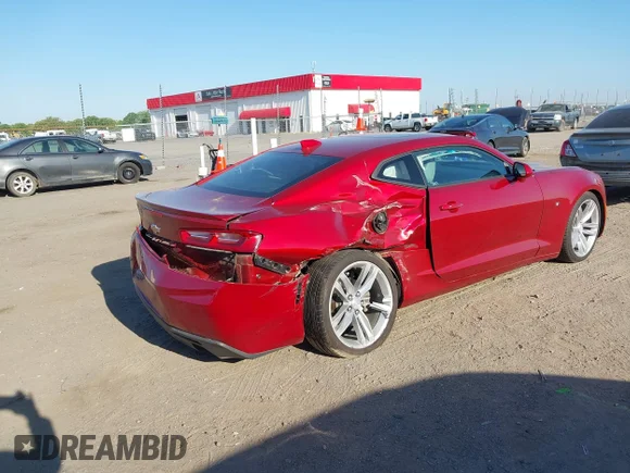 ✅ 2017 Chevrolet Camaro 2LT • VIN: 1G1FD1RS1H0166251 • Лот: 44816586. Опубліковано раніше на IAAI з пробігом 106 327 миль. Безкоштовний доступ до архіву аукціонних продажів зі США та докладний звіт про історію автомобіля на DreamBid. Зображення 4.