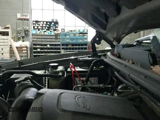 ✅ 2009 Chevrolet Silverado 2500HD LT • VIN: 1GCHK59K99E136383 • Lot: 41379964. Listed on IAAI with 184,855 mi. Free auction sales archive from the USA and detailed vehicle history report at DreamBid. Image 19.