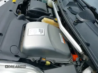 ✅ 2004 Toyota Prius • VIN: JTDKB20U440092740 • Лот: 43422846. Опубликован ранее на IAAI с пробегом 289 549 миль. Бесплатный доступ к архиву аукционных продаж из США и подробный отчёт об истории автомобиля на DreamBid. Изображение 13.