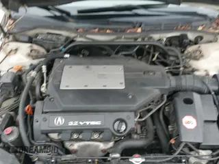 ✅ 2001 Acura TL • VIN: 19UUA56601A017465 • Lot: 42652334. Listed on IAAI with 212,613 mi. Free auction sales archive from the USA and detailed vehicle history report at DreamBid. Image 11.