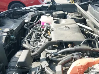 ✅ 2024 Toyota RAV4 Hybrid SE • VIN: 4T3T6RFV2RU155659 • Lot: 43304314. Listed on IAAI with 43,725 mi. Free auction sales archive from the USA and detailed vehicle history report at DreamBid. Image 19.