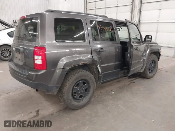✅ 2016 Jeep Patriot Sport • VIN: 1C4NJRBB9GD658375 • Лот: 43764229. Опубликован ранее на IAAI с пробегом 91 658 миль. Бесплатный доступ к архиву аукционных продаж из США и подробный отчёт об истории автомобиля на DreamBid. Изображение 4.
