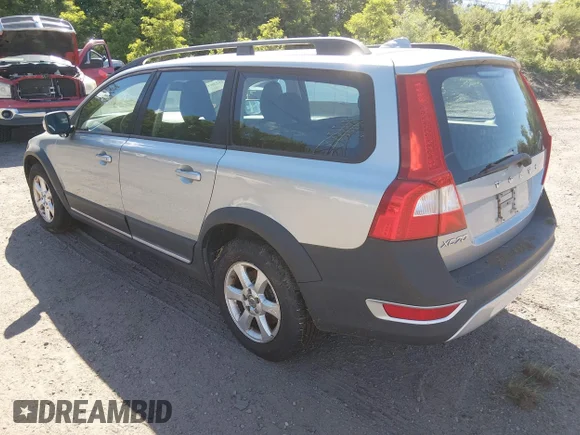 ✅ 2009 Volvo XC70 3.2L • VIN: YV4BZ982291056485 • Лот: 45220428. Опубліковано раніше на IAAI з пробігом Не вказано. Безкоштовний доступ до архіву аукціонних продажів зі США та докладний звіт про історію автомобіля на DreamBid. Зображення 3.