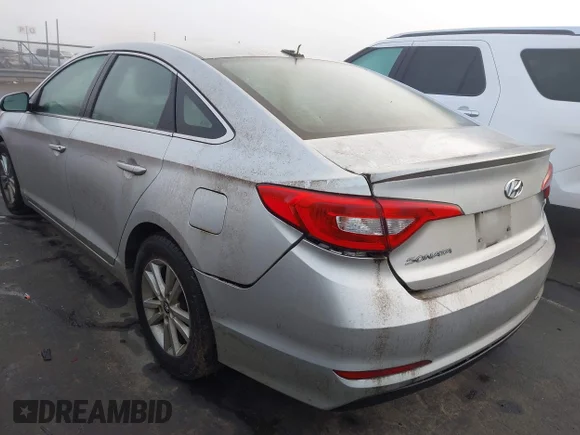 ✅ 2016 Hyundai Sonata SE • VIN: 5NPE24AF2GH354755 • Lot: 44084213. Wystawiony na IAAI z przebiegiem 197 423 mil. Bezpłatny archiwum sprzedaży aukcyjnych z USA i szczegółowy raport historii pojazdu na DreamBid. Zdjęcie 3.