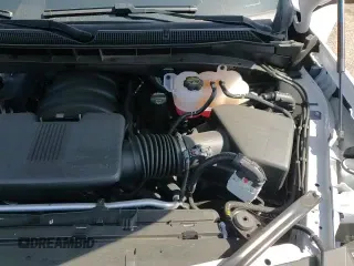 2024 Chevrolet Suburban LT z VIN 1GNSCCKD2RR318591, wystawiony jako Copart lot #52626655 z przebiegiem 6 658 mil mil oraz Szkoda całkowita • Salvage title. Historia ofert i sprzedaży dostępna na DreamBid. Obrazek 17.