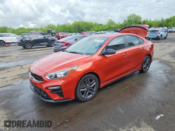 ✅ 2021 Kia Forte GT-Line • VIN: 3KPF34AD7ME332749 • Lot: 53211676. Wystawiony na Copart z przebiegiem 130 626 mil. Bezpłatny archiwum sprzedaży aukcyjnych z USA i szczegółowy raport historii pojazdu na DreamBid. Zdjęcie 1.