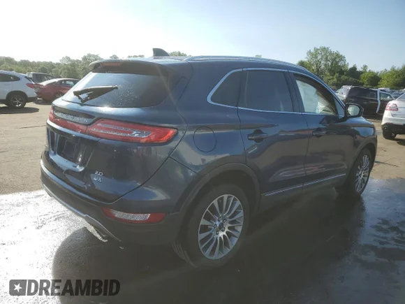 ✅ 2016 Lincoln MKC Reserve • VIN: 5LMCJ3D95GUJ03026 • Лот: 67664605. Опубліковано раніше на Copart з пробігом 129 365 миль. Безкоштовний доступ до архіву аукціонних продажів зі США та докладний звіт про історію автомобіля на DreamBid. Зображення 3.